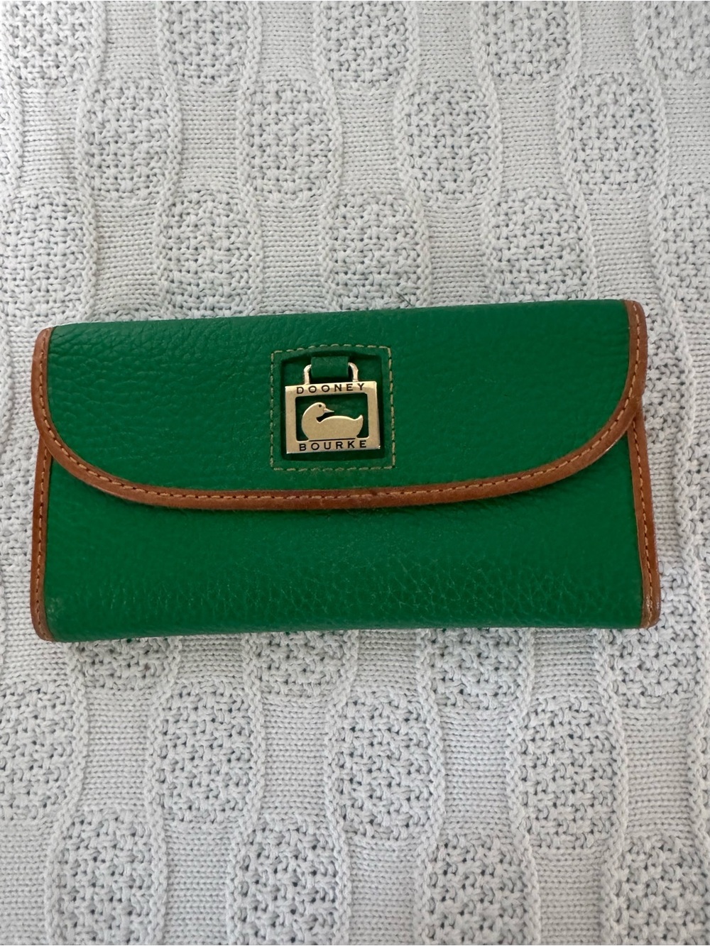 Dooney & Bourke pebbled leather tri fold wallet